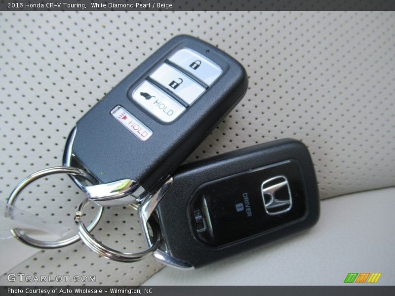 White Diamond Pearl / Beige 2016 Honda CR-V Touring