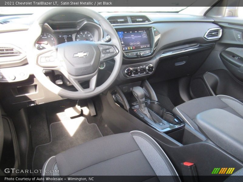 Satin Steel Metallic / Jet Black 2021 Chevrolet TrailBlazer LT
