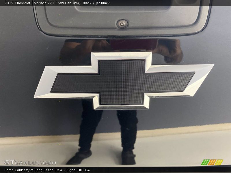  2019 Colorado Z71 Crew Cab 4x4 Logo