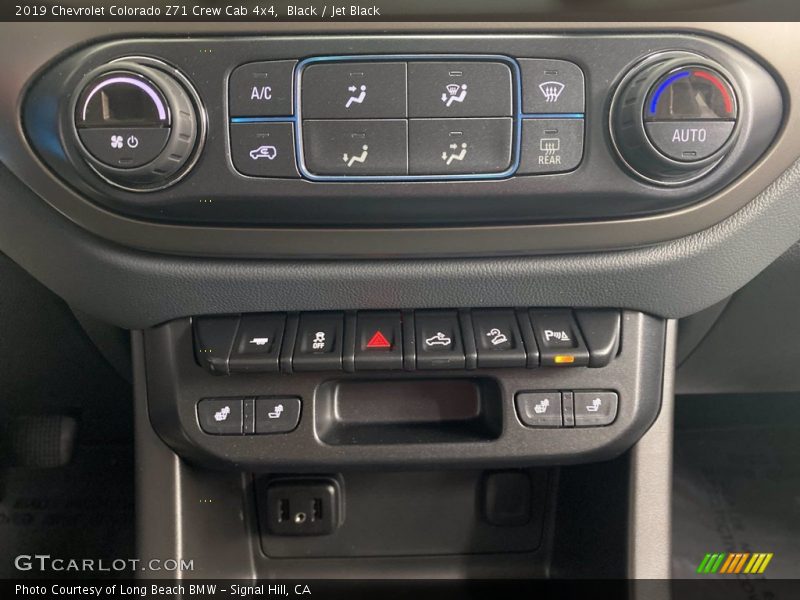 Controls of 2019 Colorado Z71 Crew Cab 4x4