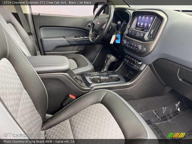 Front Seat of 2019 Colorado Z71 Crew Cab 4x4