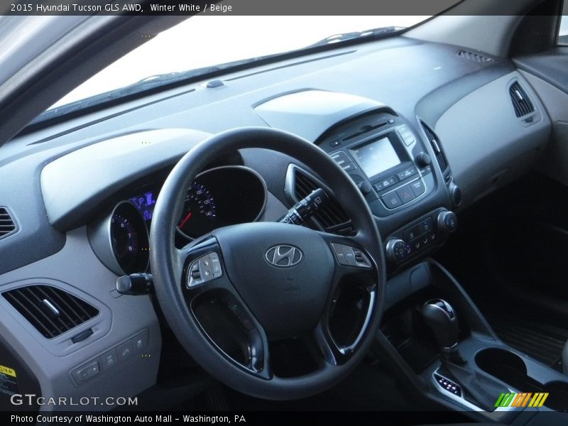 Winter White / Beige 2015 Hyundai Tucson GLS AWD