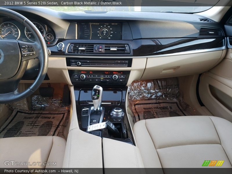 Carbon Black Metallic / Oyster/Black 2012 BMW 5 Series 528i Sedan