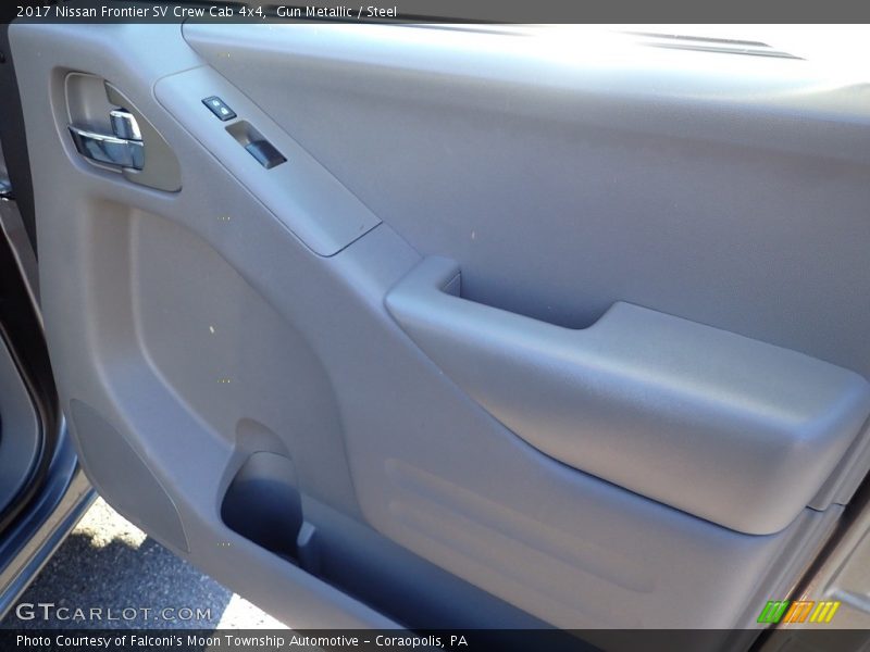 Gun Metallic / Steel 2017 Nissan Frontier SV Crew Cab 4x4