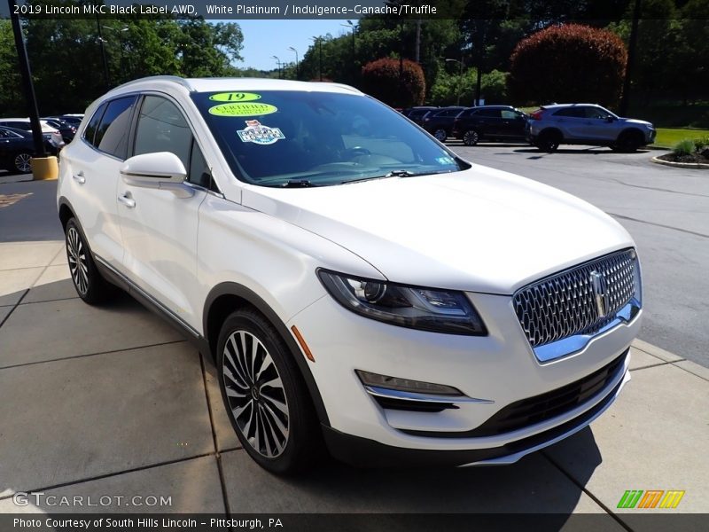 Front 3/4 View of 2019 MKC Black Label AWD