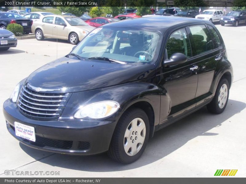 Black / Pastel Slate Gray 2007 Chrysler PT Cruiser