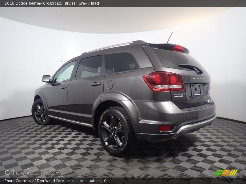 Bruiser Grey / Black 2018 Dodge Journey Crossroad