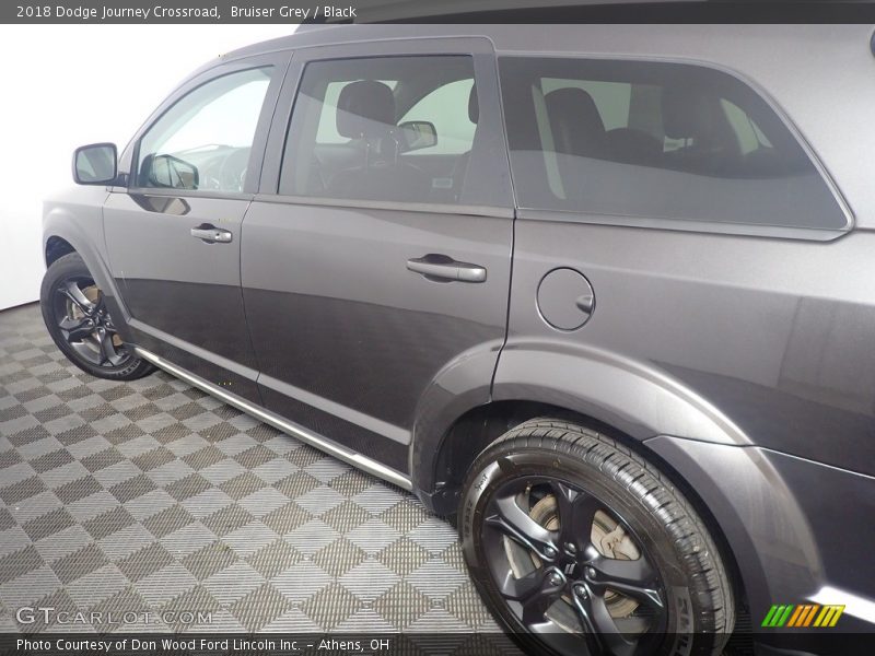 Bruiser Grey / Black 2018 Dodge Journey Crossroad