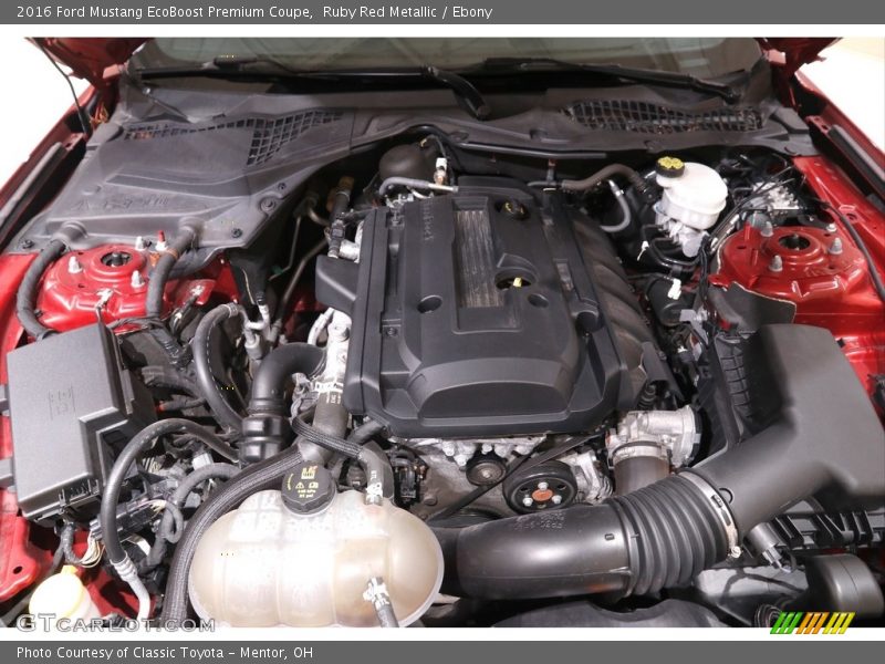  2016 Mustang EcoBoost Premium Coupe Engine - 2.3 Liter GTDI Turbocharged DOHC 16-Valve EcoBoost 4 Cylinder