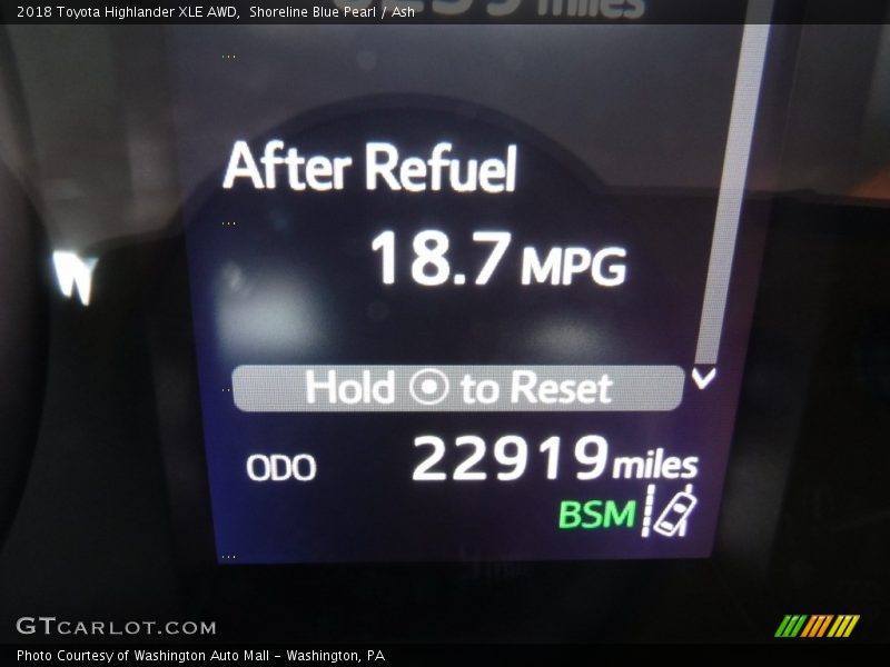 Shoreline Blue Pearl / Ash 2018 Toyota Highlander XLE AWD