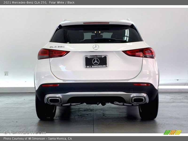 Polar White / Black 2021 Mercedes-Benz GLA 250