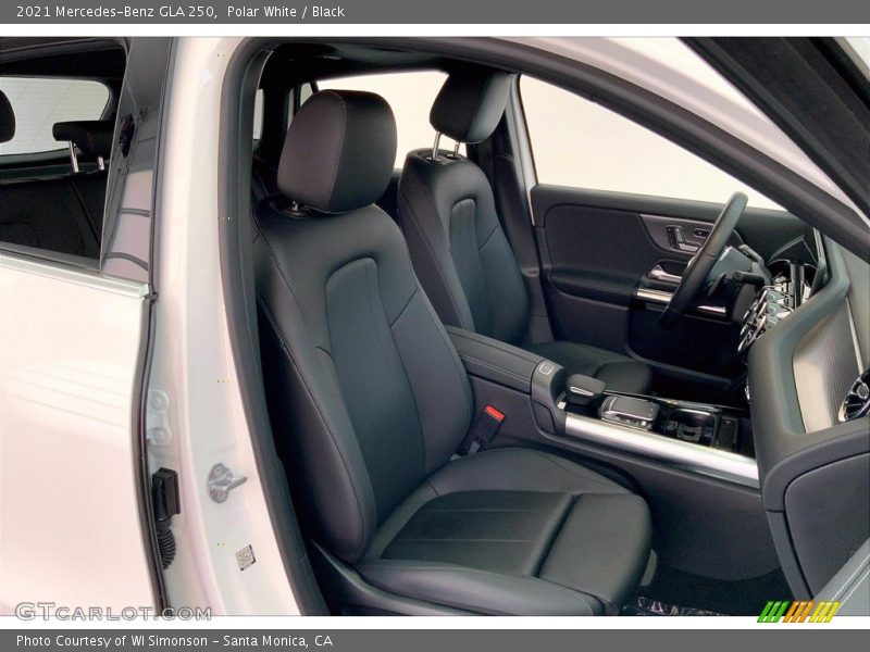 Polar White / Black 2021 Mercedes-Benz GLA 250