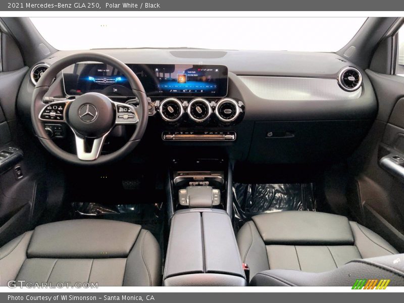 Polar White / Black 2021 Mercedes-Benz GLA 250