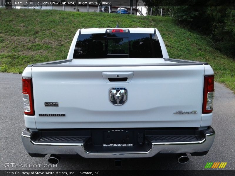 Bright White / Black 2021 Ram 1500 Big Horn Crew Cab 4x4