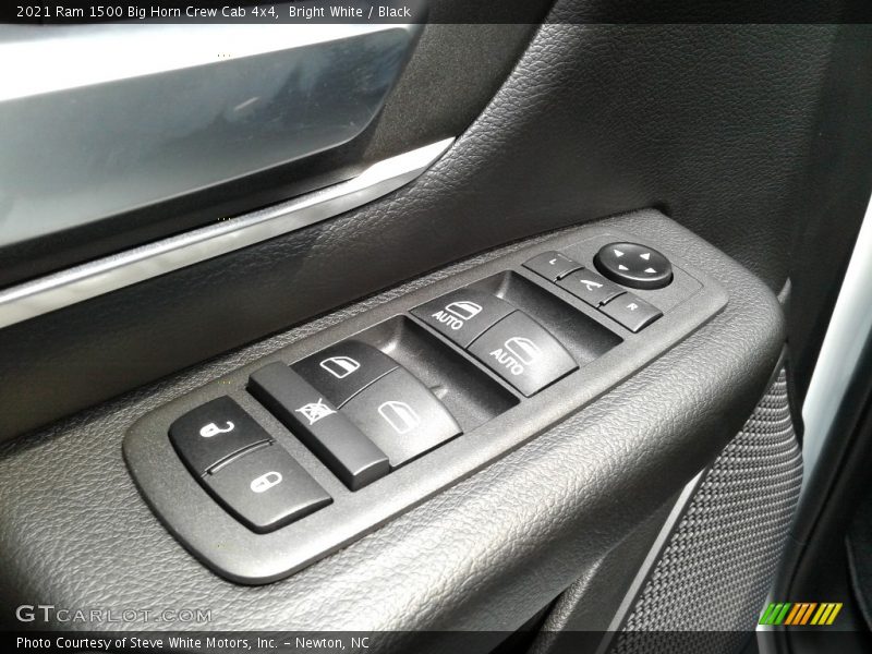 Bright White / Black 2021 Ram 1500 Big Horn Crew Cab 4x4