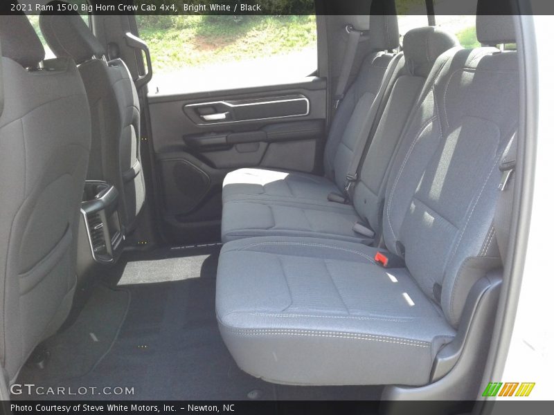 Bright White / Black 2021 Ram 1500 Big Horn Crew Cab 4x4