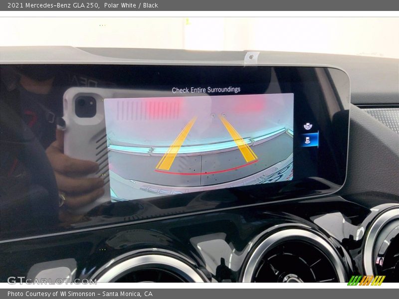 Polar White / Black 2021 Mercedes-Benz GLA 250