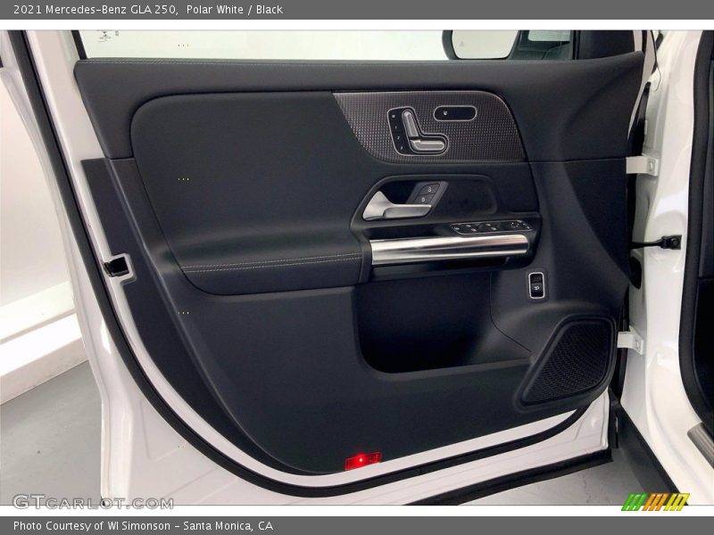 Polar White / Black 2021 Mercedes-Benz GLA 250