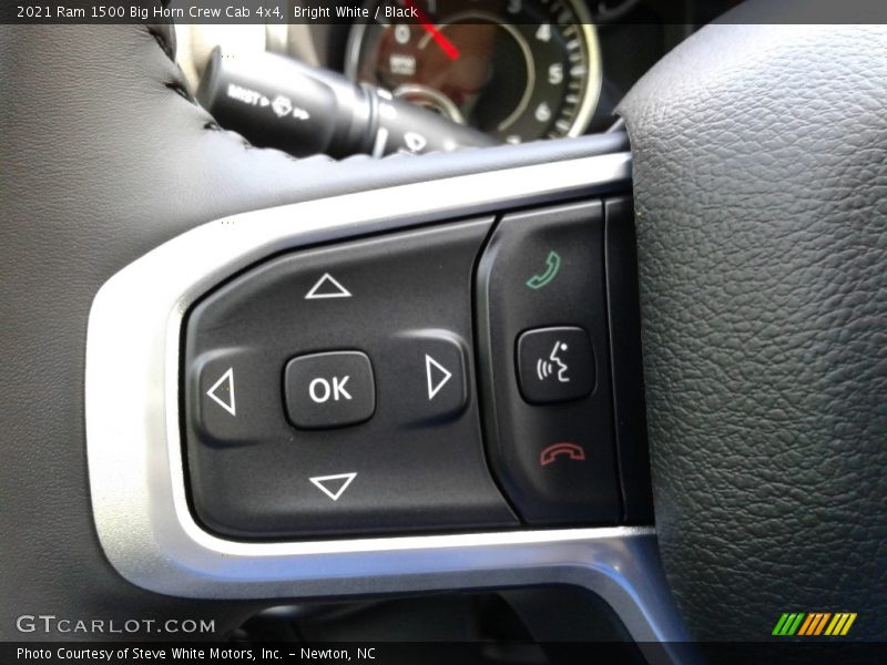 Bright White / Black 2021 Ram 1500 Big Horn Crew Cab 4x4
