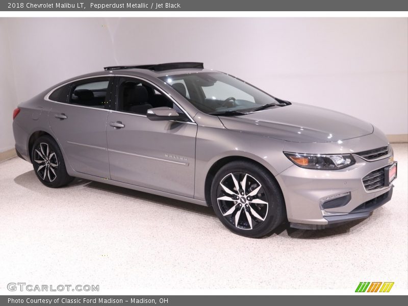 Pepperdust Metallic / Jet Black 2018 Chevrolet Malibu LT