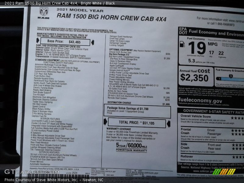 Bright White / Black 2021 Ram 1500 Big Horn Crew Cab 4x4