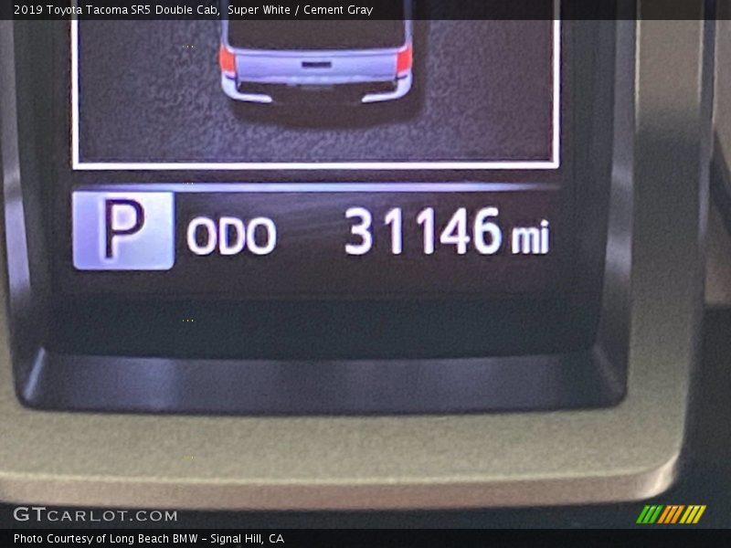 Super White / Cement Gray 2019 Toyota Tacoma SR5 Double Cab