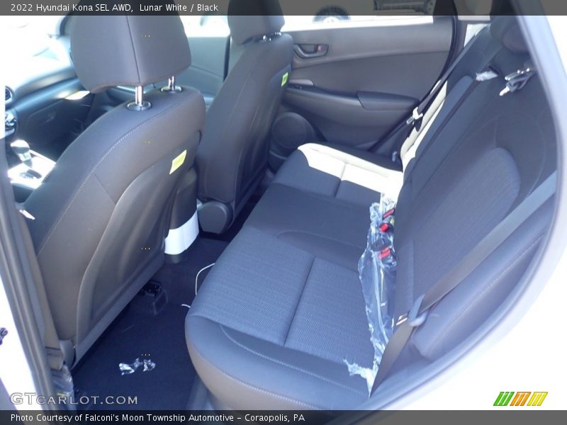Lunar White / Black 2022 Hyundai Kona SEL AWD