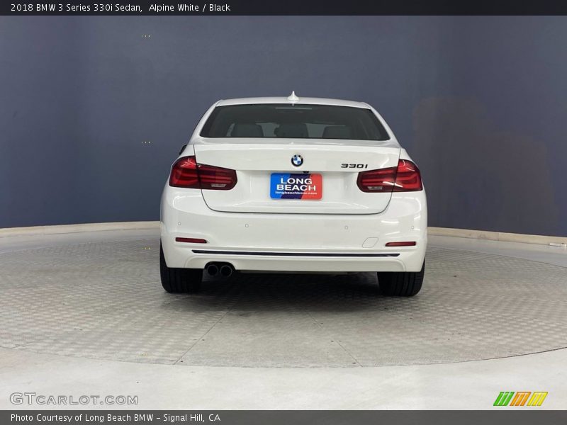 Alpine White / Black 2018 BMW 3 Series 330i Sedan