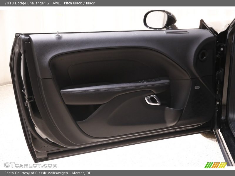Pitch Black / Black 2018 Dodge Challenger GT AWD