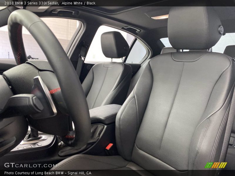 Alpine White / Black 2018 BMW 3 Series 330i Sedan