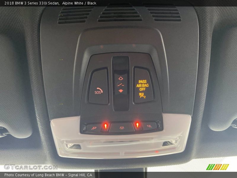 Alpine White / Black 2018 BMW 3 Series 330i Sedan