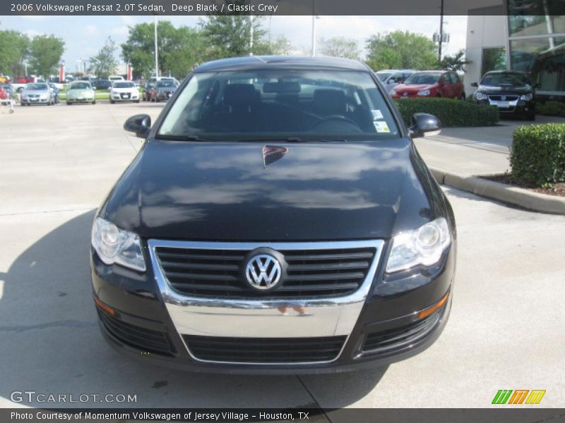 Deep Black / Classic Grey 2006 Volkswagen Passat 2.0T Sedan