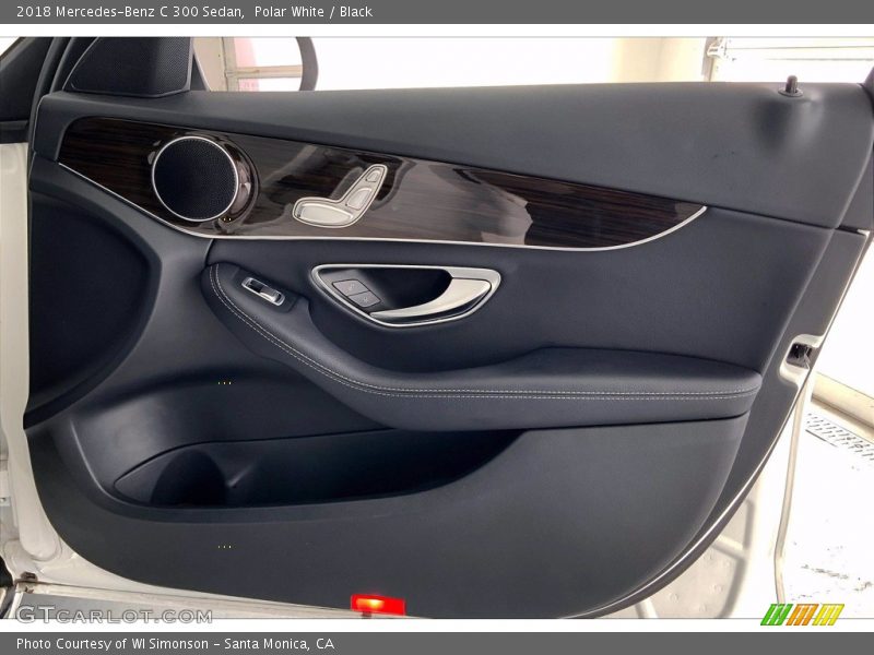 Polar White / Black 2018 Mercedes-Benz C 300 Sedan