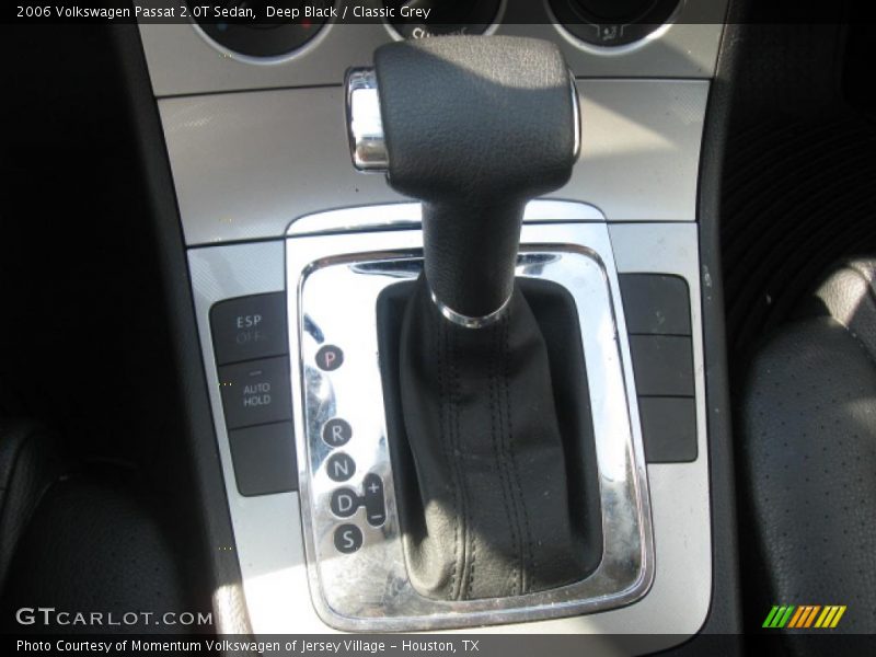 Deep Black / Classic Grey 2006 Volkswagen Passat 2.0T Sedan