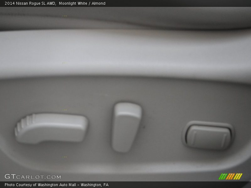Moonlight White / Almond 2014 Nissan Rogue SL AWD