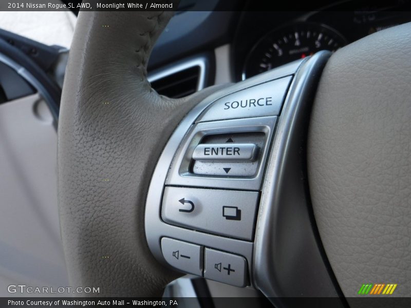 Moonlight White / Almond 2014 Nissan Rogue SL AWD