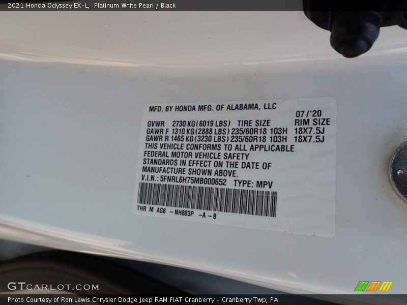 Platinum White Pearl / Black 2021 Honda Odyssey EX-L