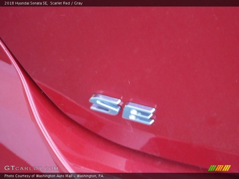 Scarlet Red / Gray 2018 Hyundai Sonata SE