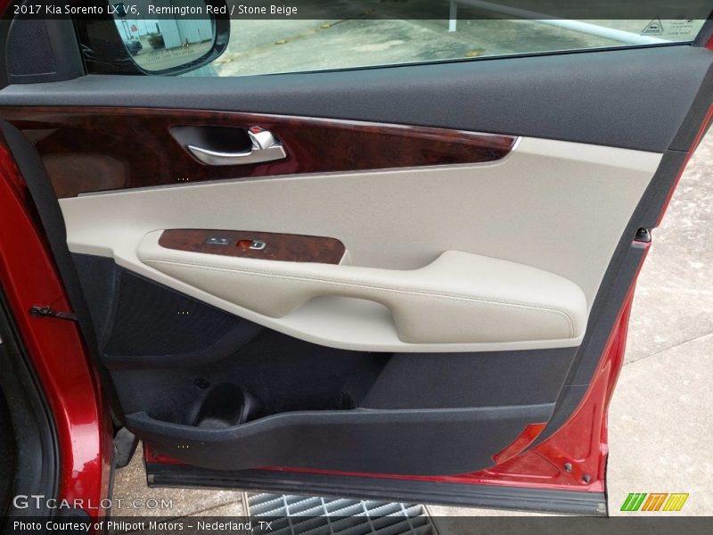 Door Panel of 2017 Sorento LX V6