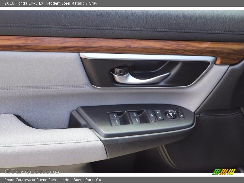 Modern Steel Metallic / Gray 2018 Honda CR-V EX