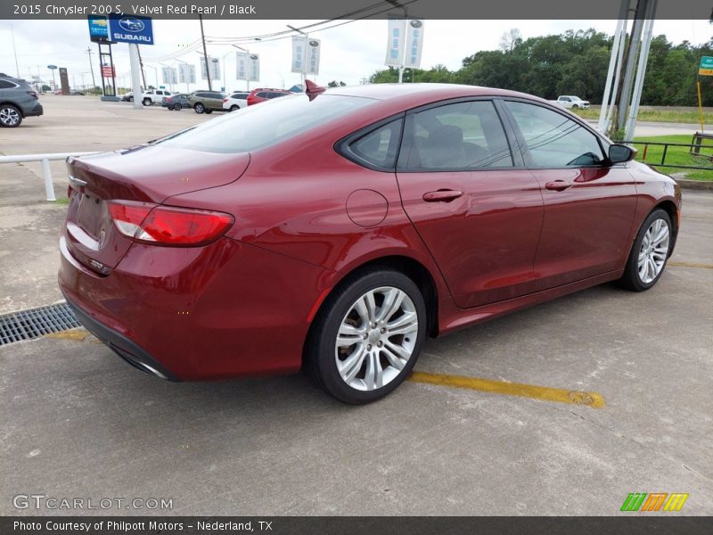 Velvet Red Pearl / Black 2015 Chrysler 200 S