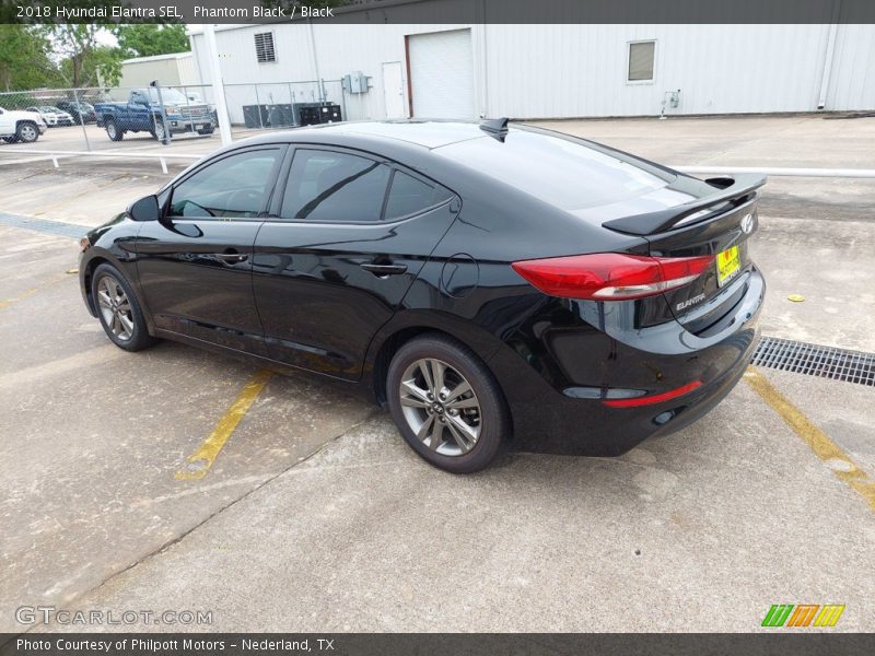 Phantom Black / Black 2018 Hyundai Elantra SEL