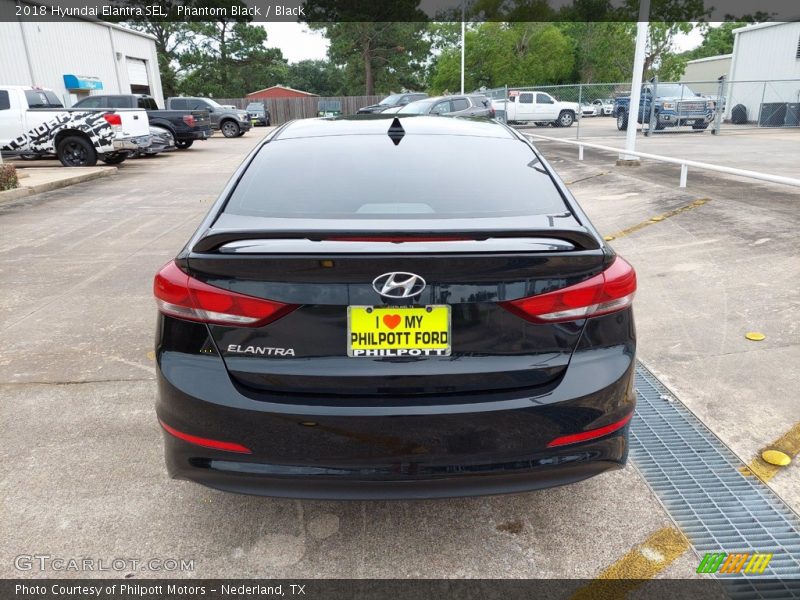 Phantom Black / Black 2018 Hyundai Elantra SEL
