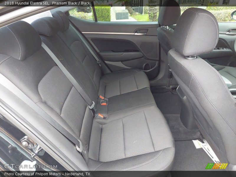 Phantom Black / Black 2018 Hyundai Elantra SEL