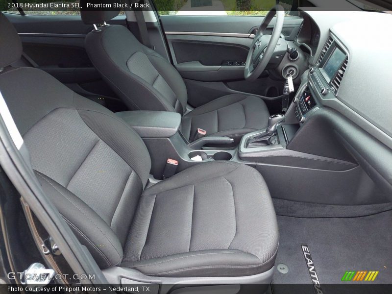 Phantom Black / Black 2018 Hyundai Elantra SEL