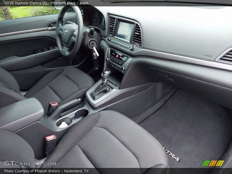 Phantom Black / Black 2018 Hyundai Elantra SEL