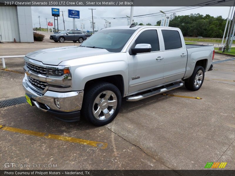 Front 3/4 View of 2017 Silverado 1500 LTZ Crew Cab