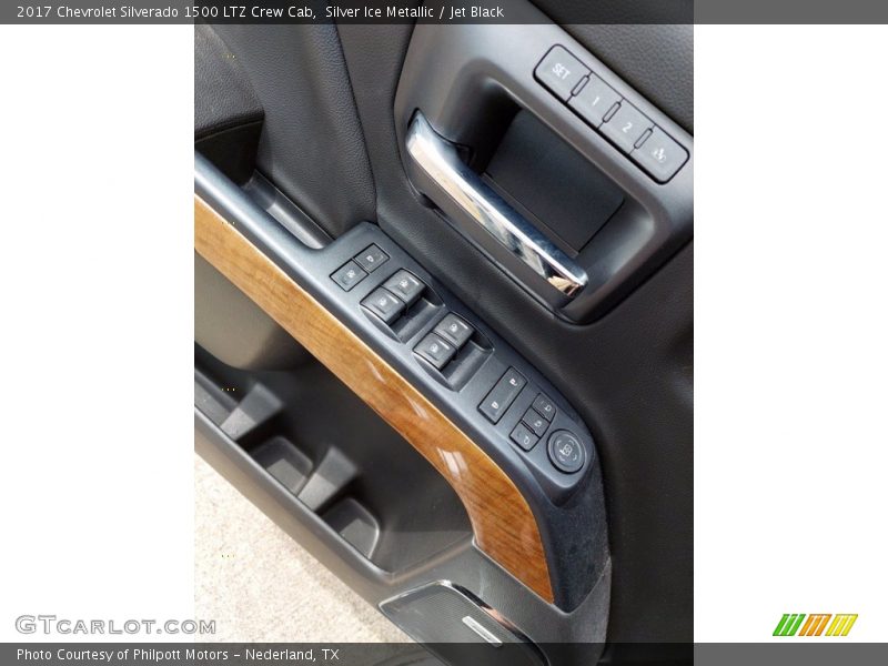 Door Panel of 2017 Silverado 1500 LTZ Crew Cab