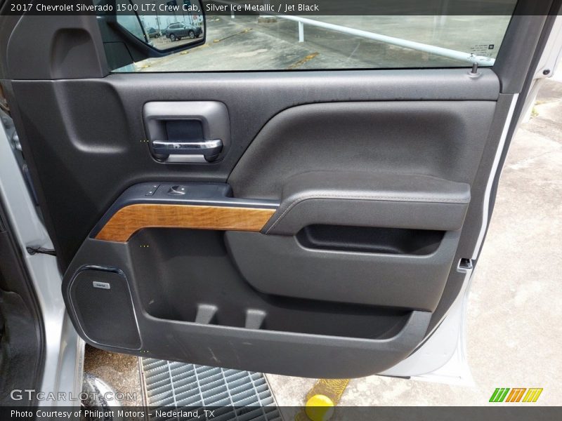 Door Panel of 2017 Silverado 1500 LTZ Crew Cab