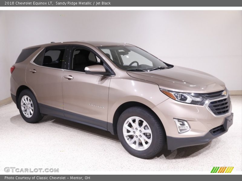 Sandy Ridge Metallic / Jet Black 2018 Chevrolet Equinox LT
